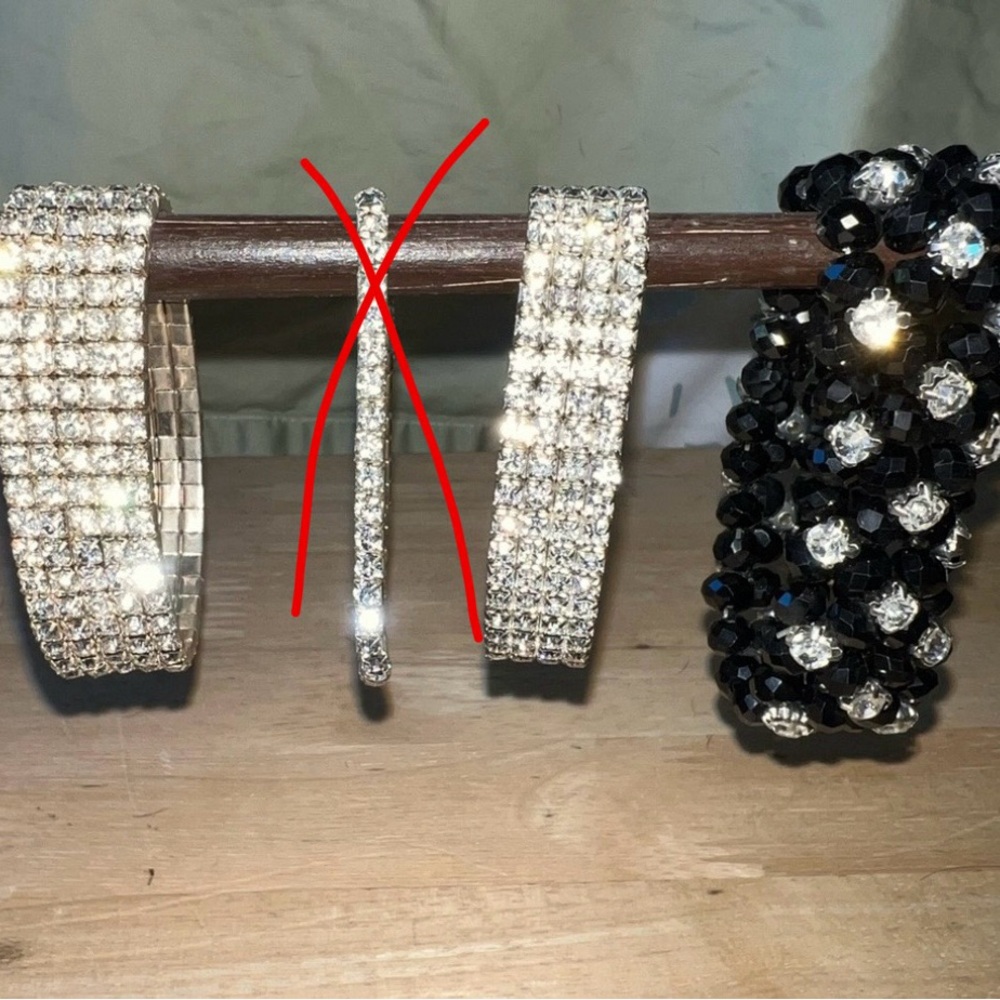 Set of 3 sparkly rhinestone bracelets